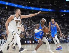 PG中国官网-包含勇士大胜骑士，克雷四节狂砍42分的词条