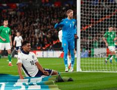 PG平台-英格兰在欧国联赛中驰骋赛场