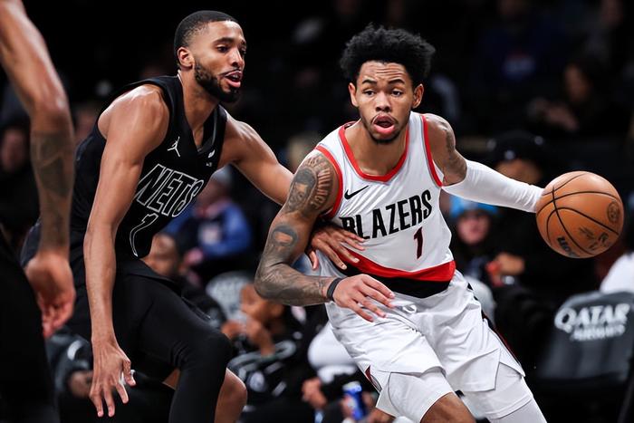 PG电子线上登入-尼克斯击败篮网,绿军全队表现出色